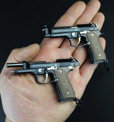 Llavero Con Forma De Mini Pistola Desmontable 1911 M92 Llave-2