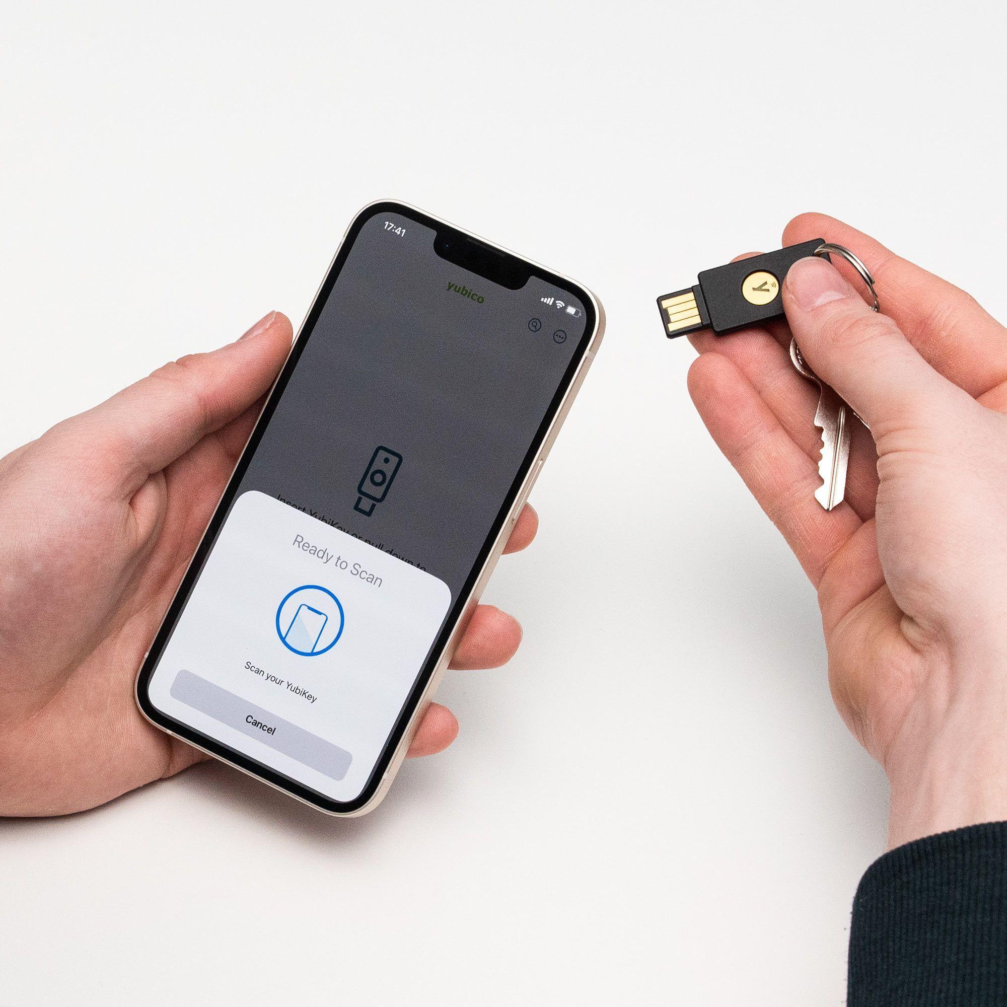Llave de Seguridad Yubikey Serie 5 NFC-5