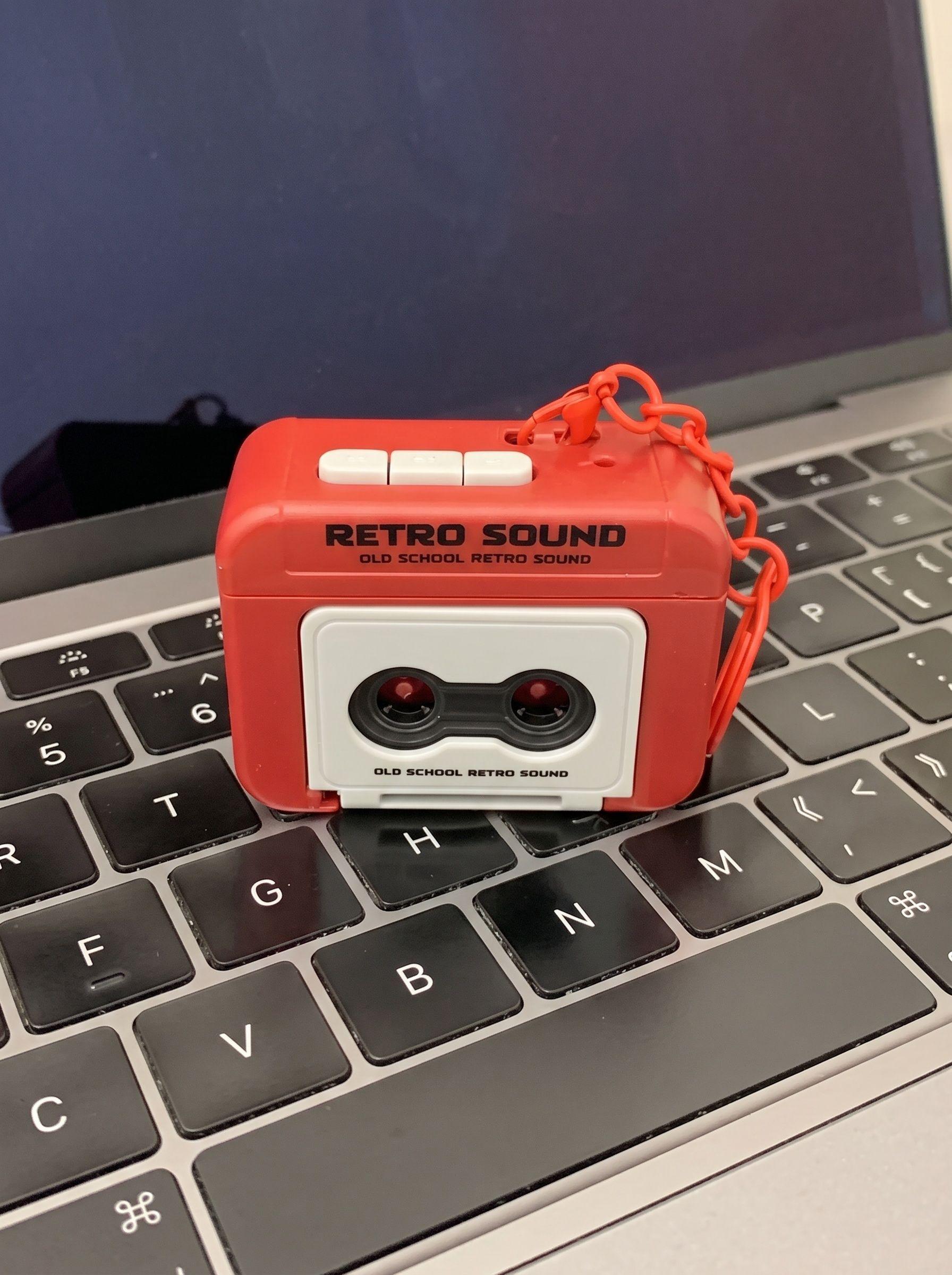 Llavero Grabadora Retro, Ideal Para Regalar A Tú Pareja Amor-2