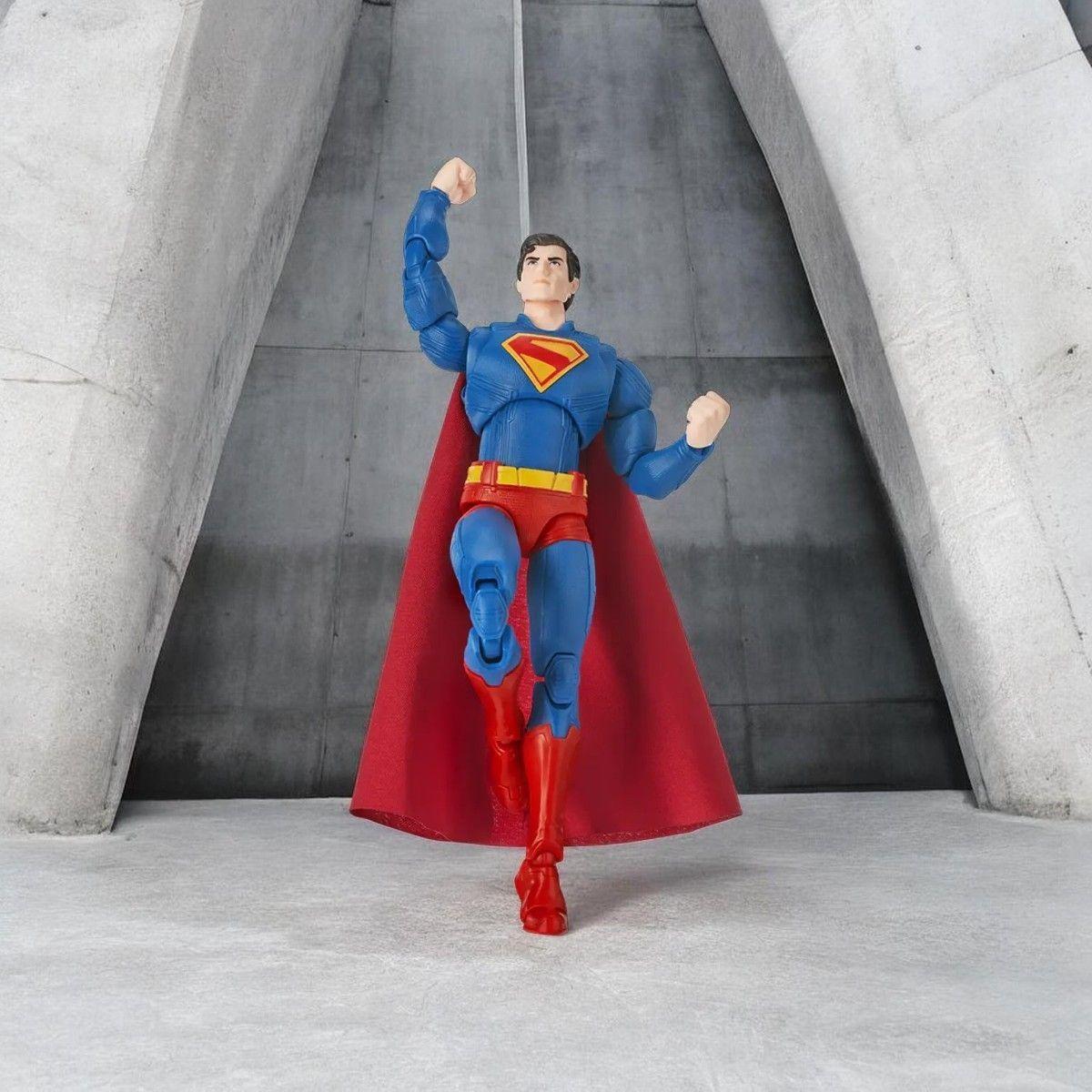 Figura Armable Superman Champion Class DC Blokees-1