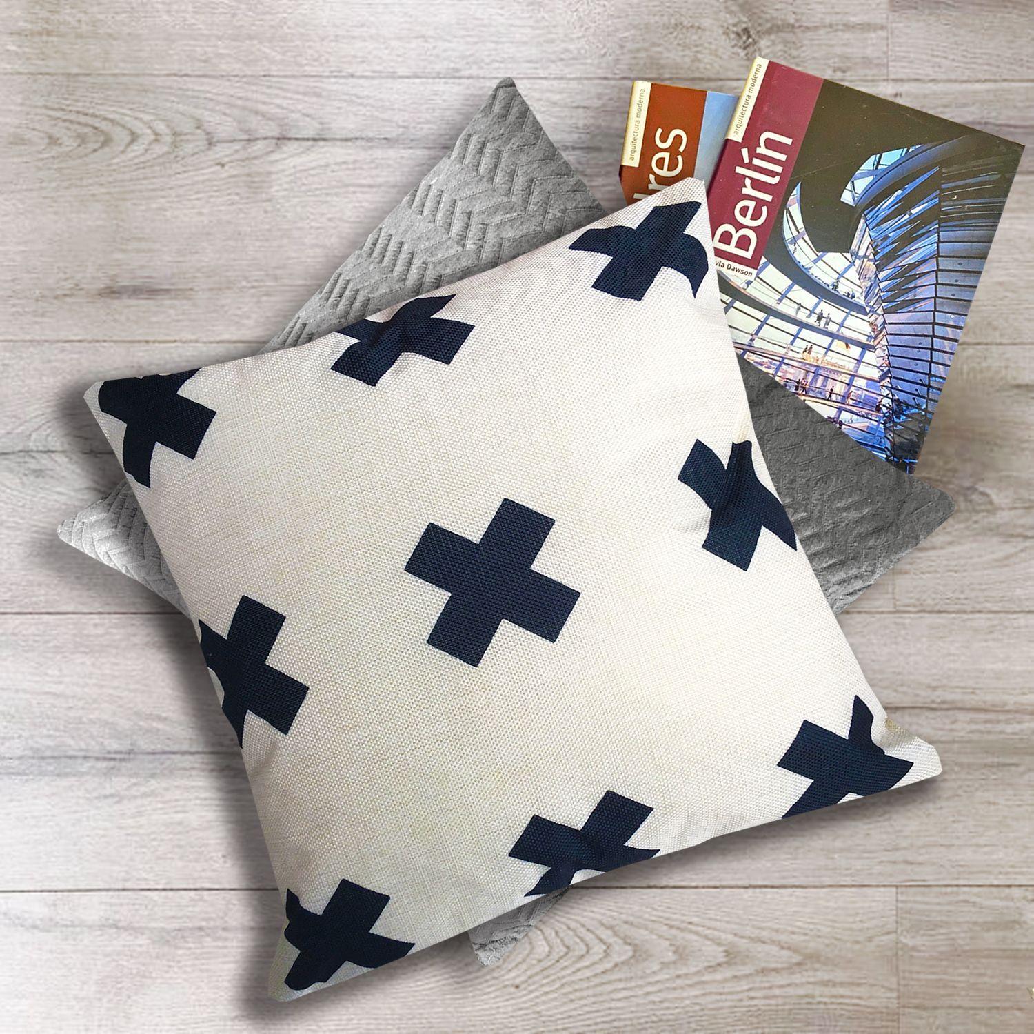 Cojin cruces crudo y negro lino 45x45-1