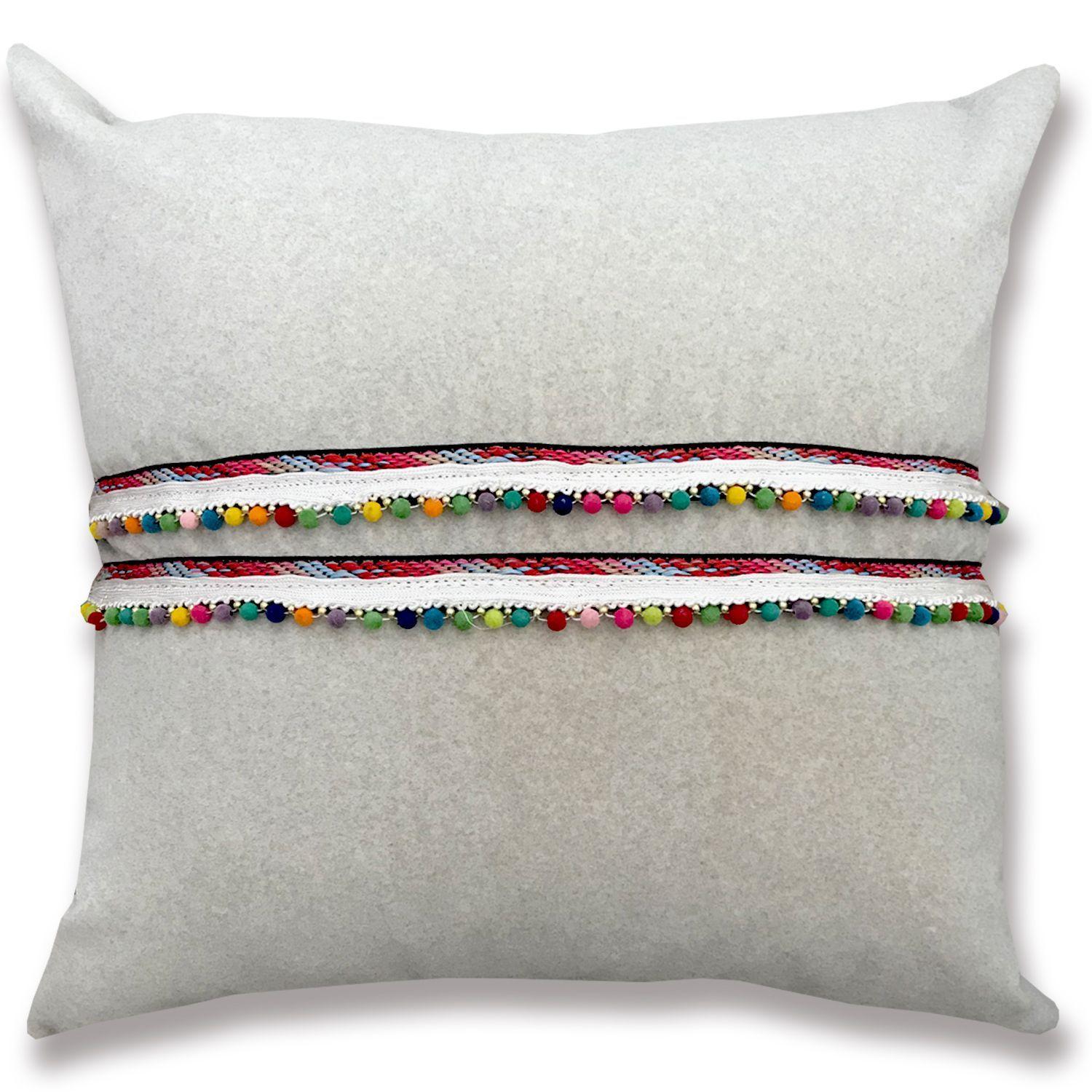 Cojín Gris de Felpa con mostacilla 45x45-0