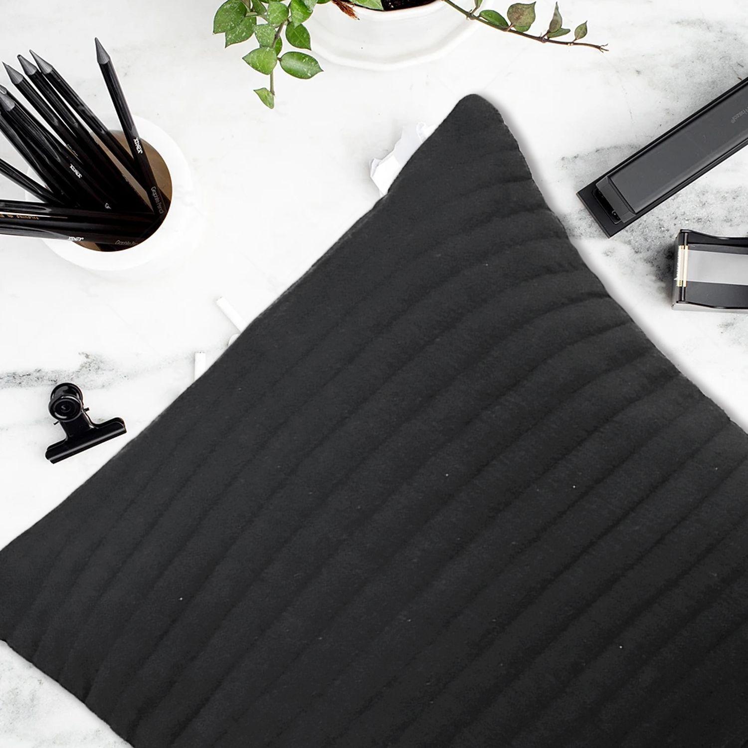 Cojín Negro Algodón Franjas 45x45-1