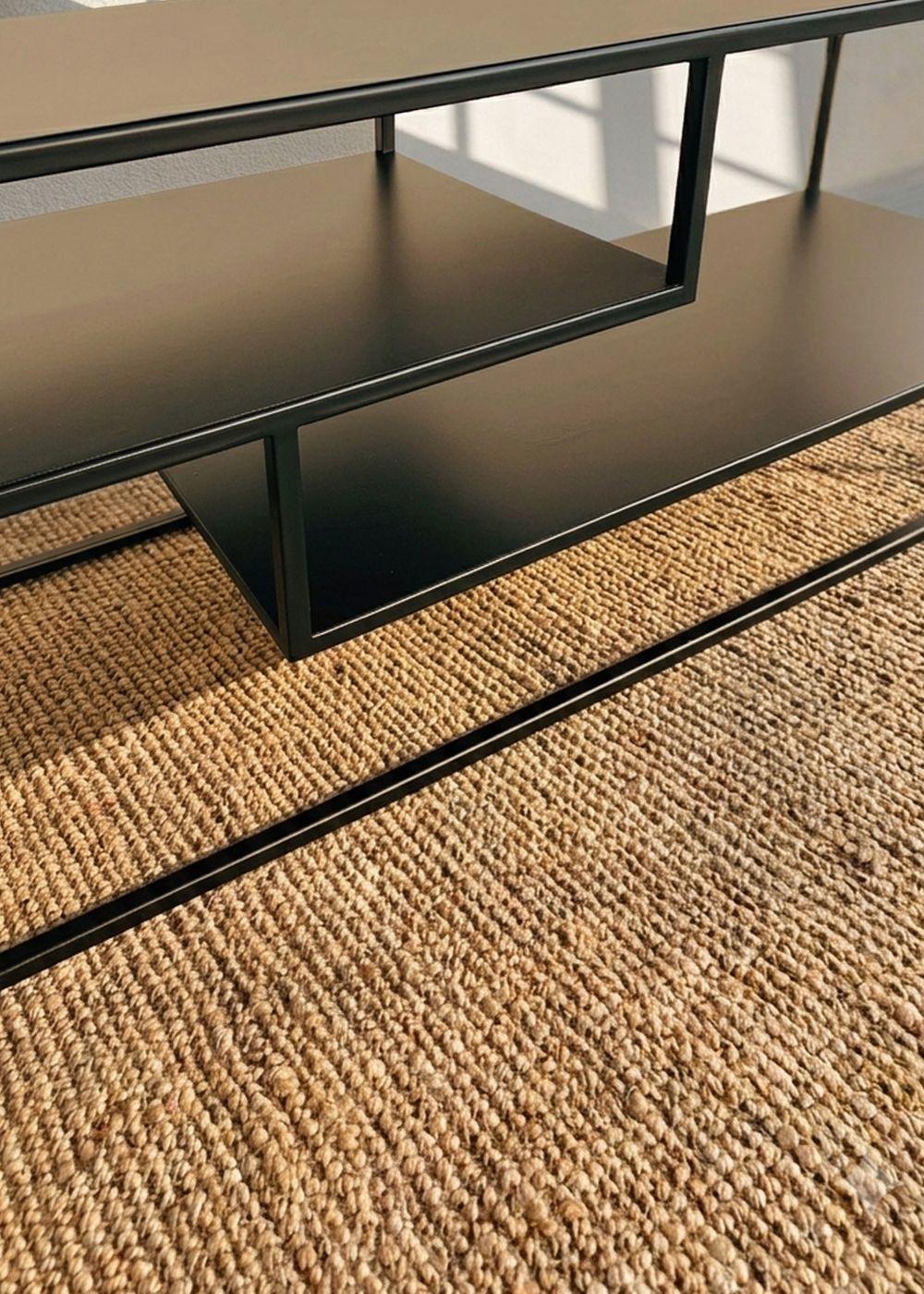 Arrimo Kalda Metálico Negro 150x50x40 Hecho a Mano-7