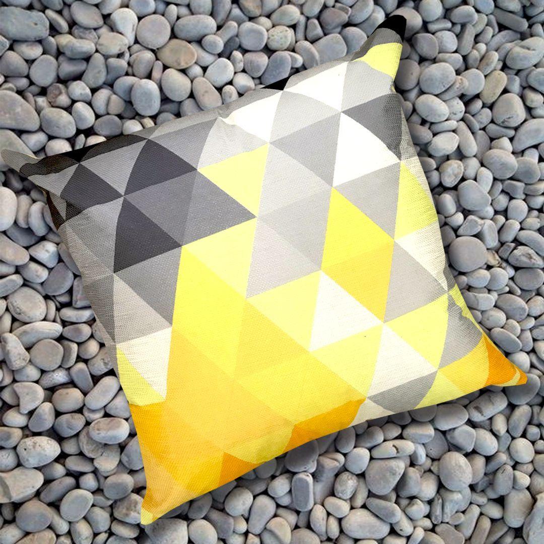 Cojín triángulos amarillo-3