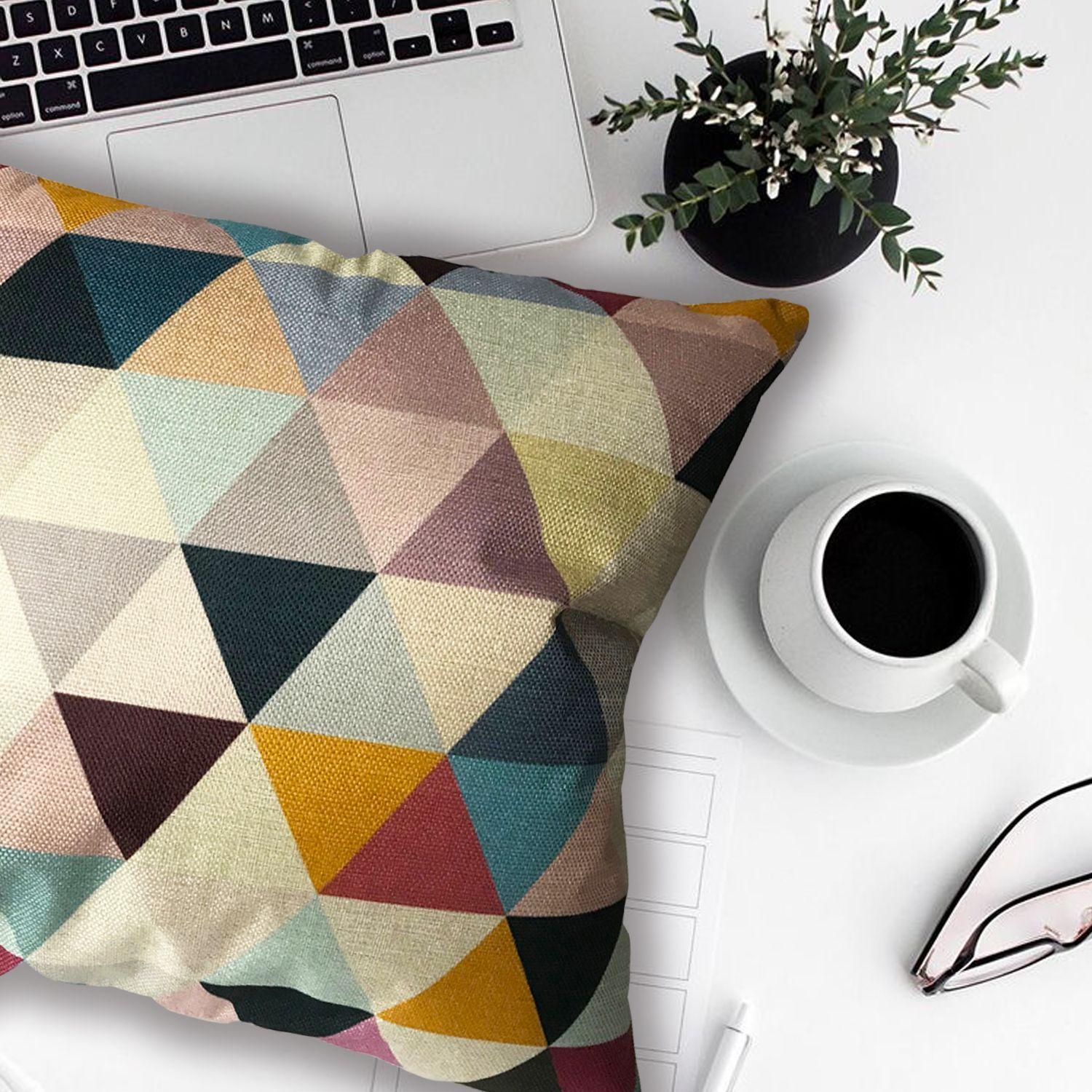 Cojín Triángulos-1