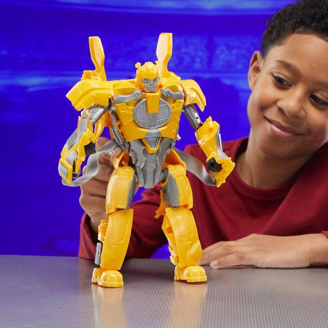 Figura de Acción y Máscara Transformers One Bumblebee B-127-5