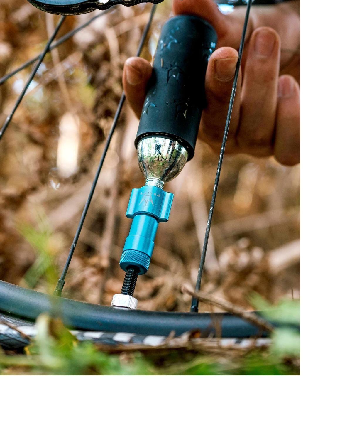 Kit CO2 para Inflado Neumaticos 16G Dorado Peaty´s-1