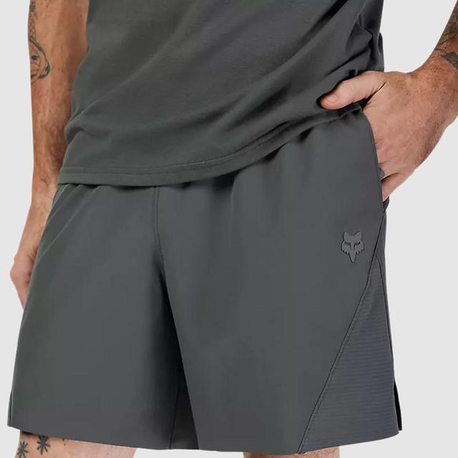 Short Lifestyle Core 7" Gris Fox-4