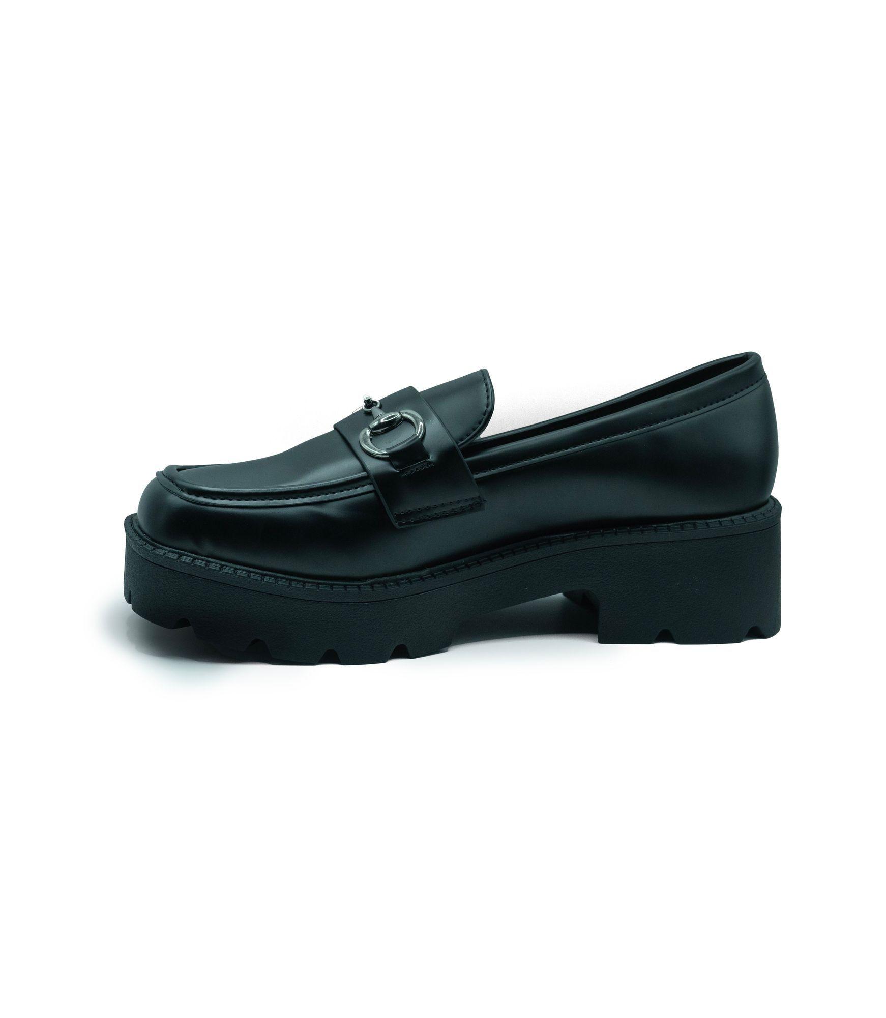 Mocasines Negros Con Plataforma Y Hebilla Vintage-2