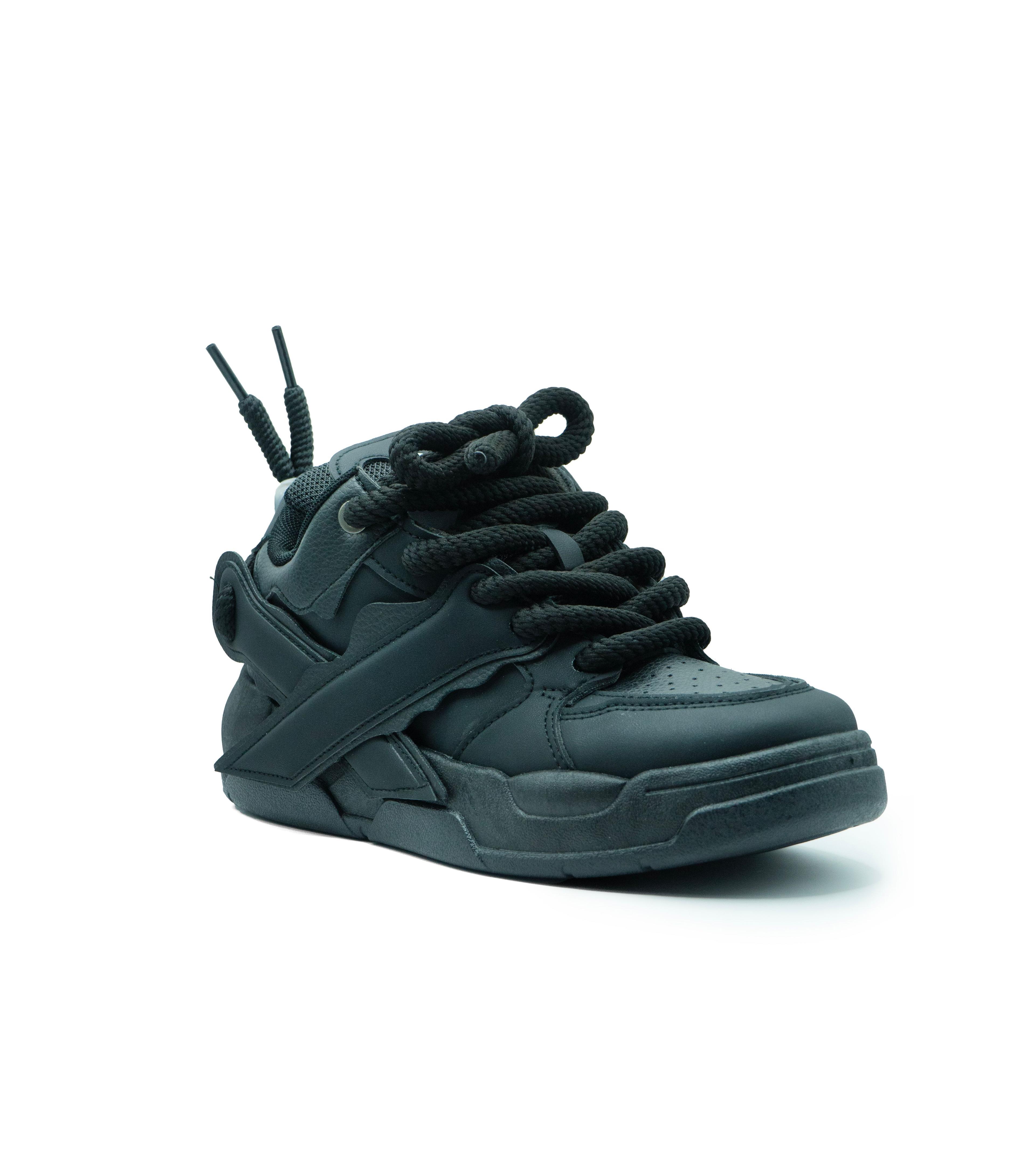 Zapatillas Urbanas Skater Black Cordones gruesos-1