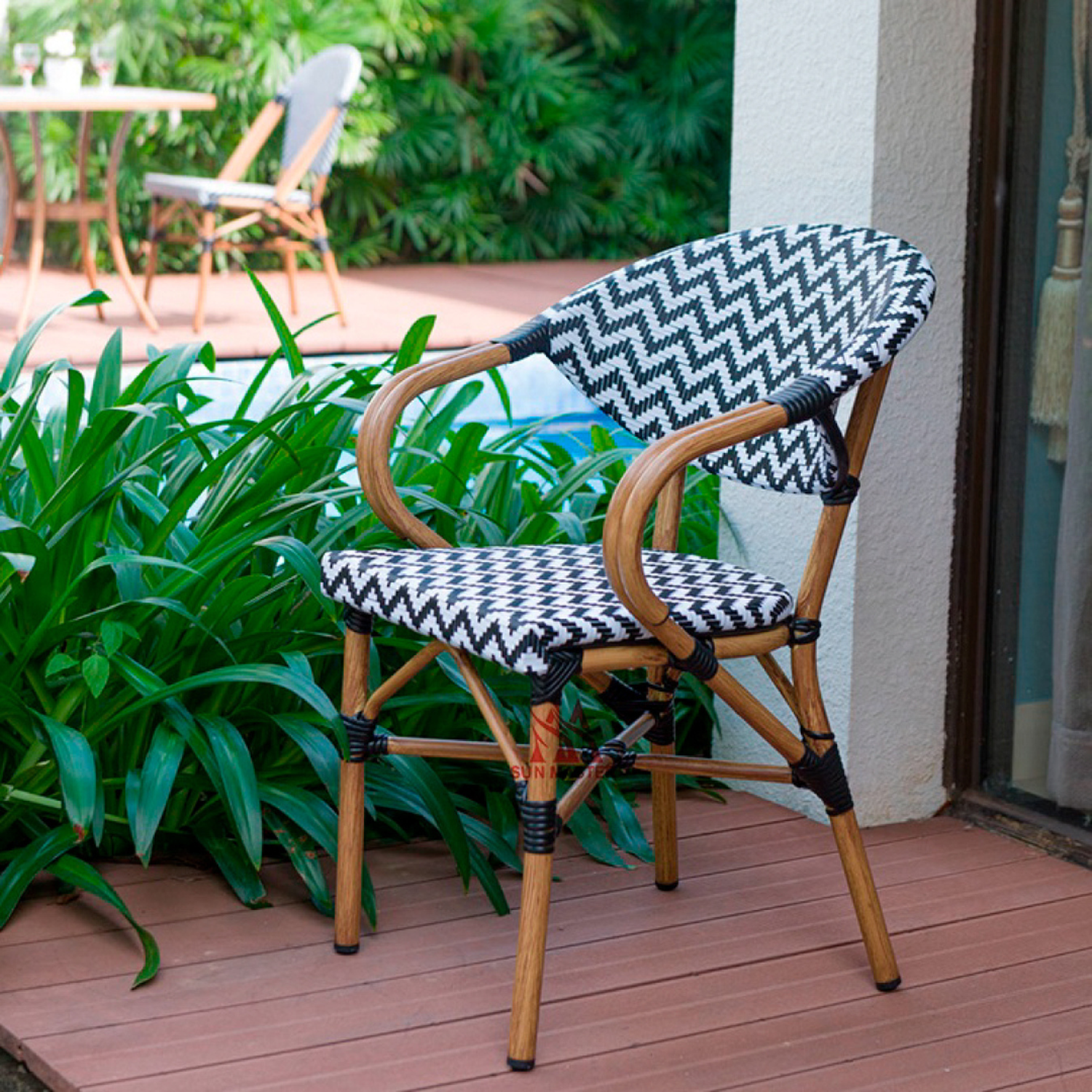 Silla Rattan Parisina Bondi | Con Reposabrazos | Exterior-2