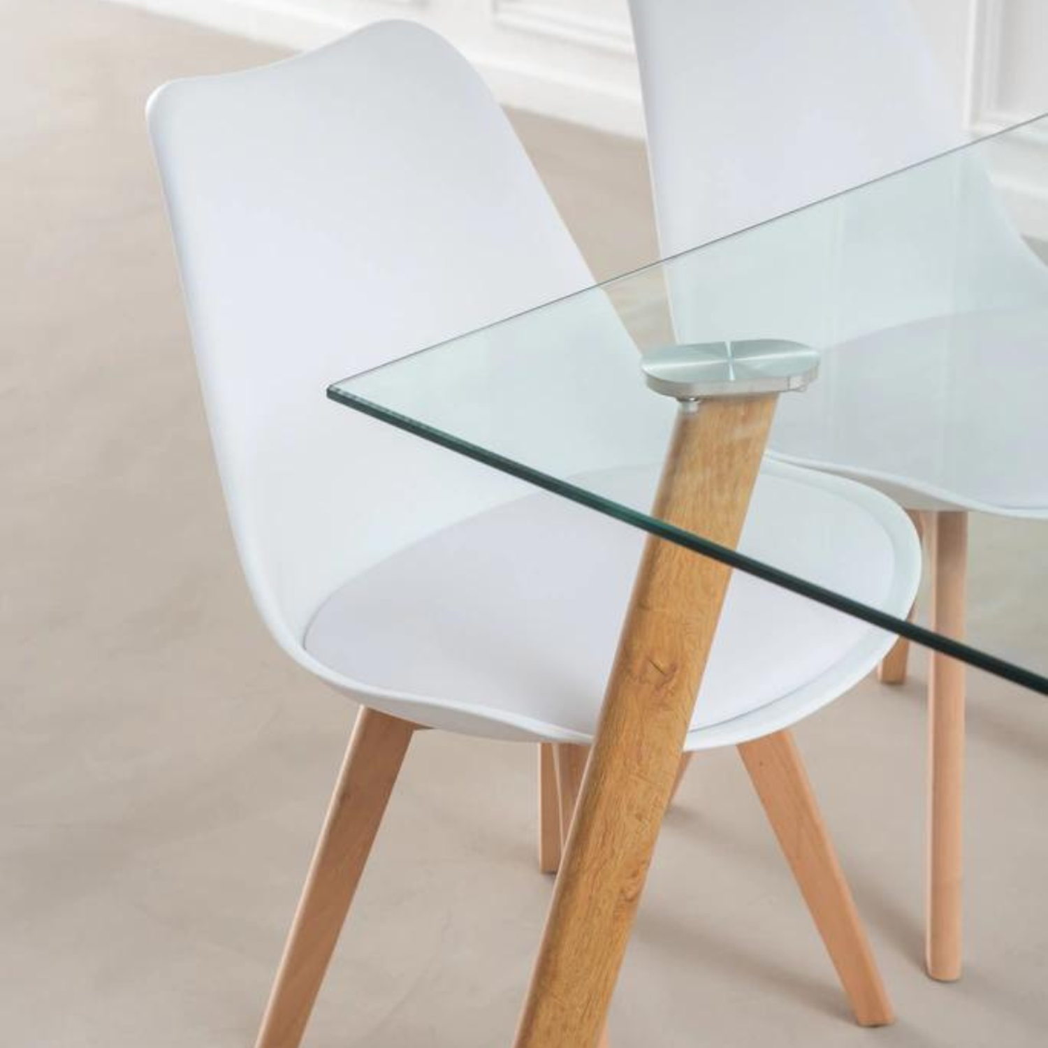 Comedor Mesa Ferra + 4 Sillas Tulip Blanca | Estilo Nórdico y Elegante-2