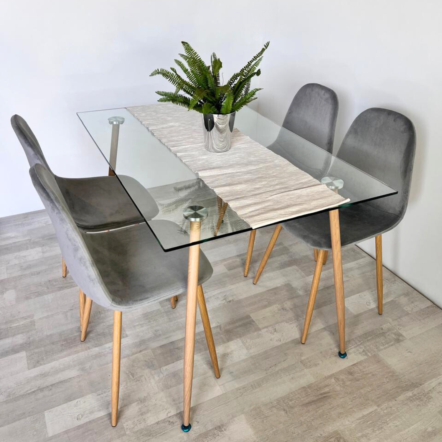 Comedor Minimalista | Mesa Vidrio 120x80 + 4 Sillas Isy Gris-2