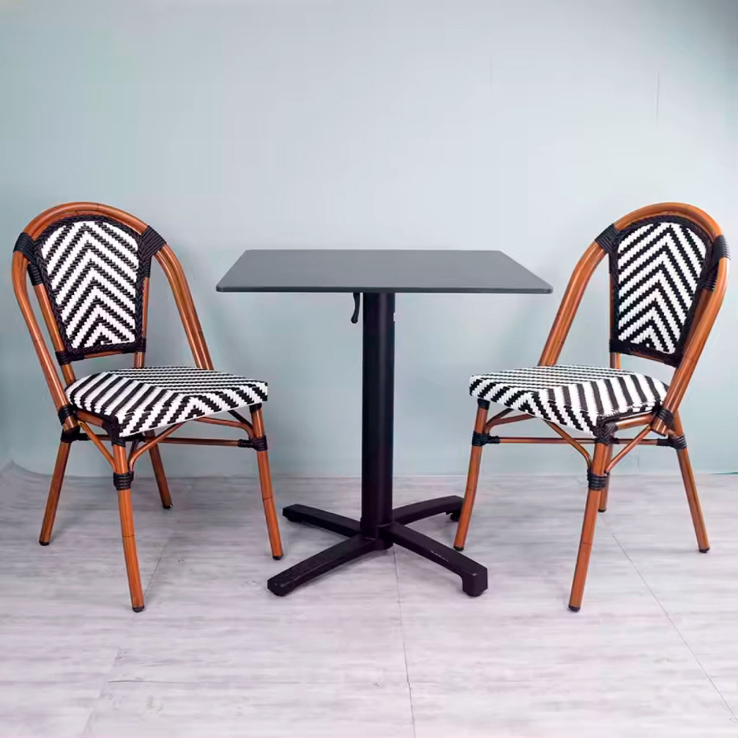 Silla Parisina Irma | Elegancia y confort al aire libre-2