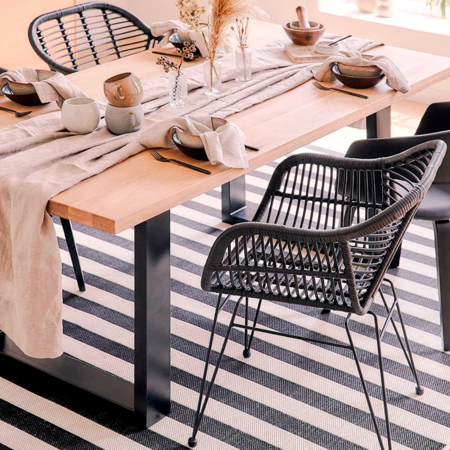 Pack 4 Butacas Grecia | Diseño en Rattan Negro-2