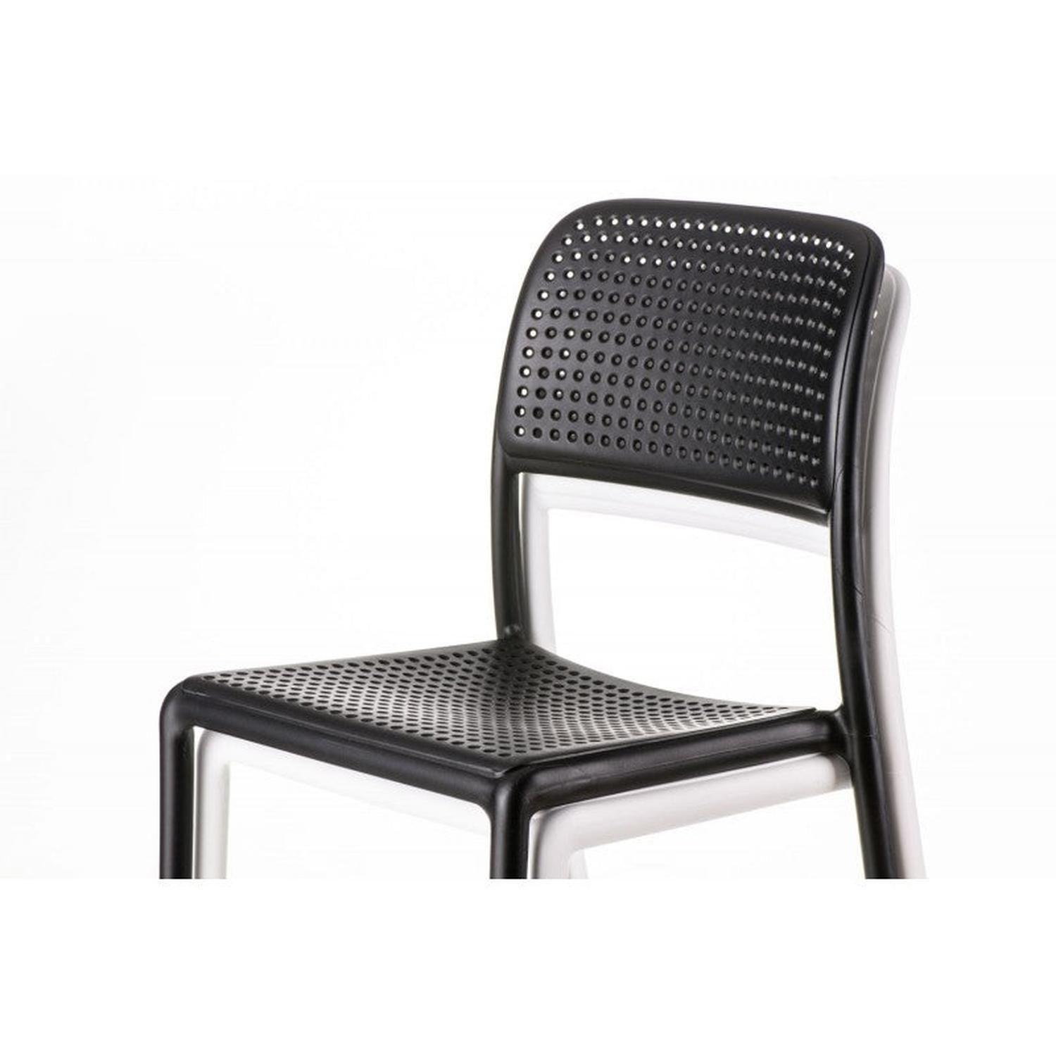 Silla Bora Bristro Negra | Diseño Apilable-3