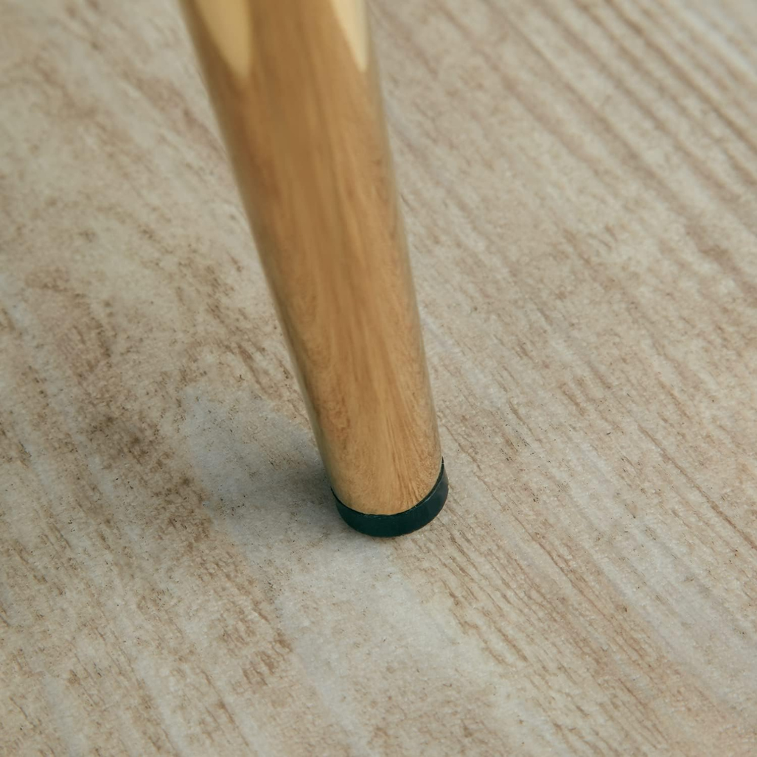 Silla Mizzi Negro | Terciopelo | Diseño Elegante y Cómoda-2