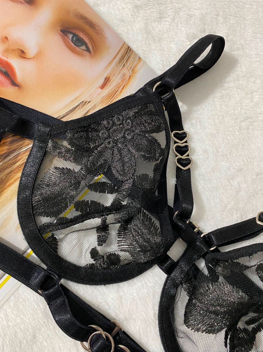 CONJUNTO LENCERIA ESMERALDA 4 PIEZAS SEDUCTORA-3