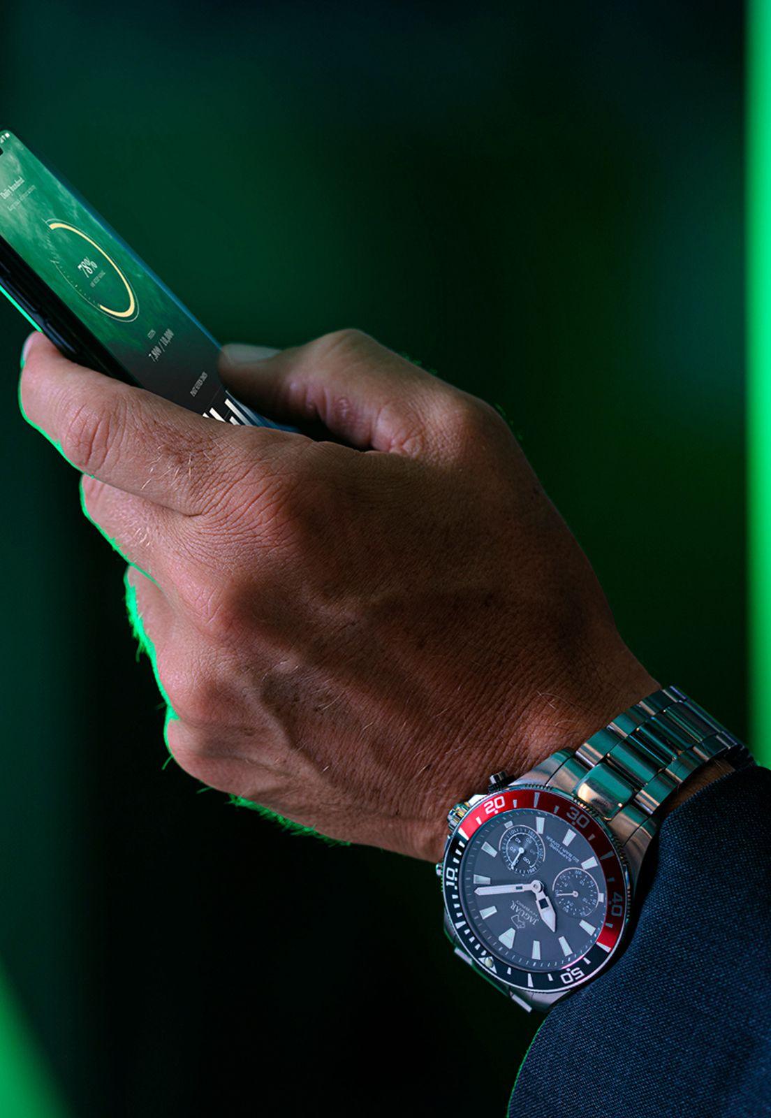 Reloj J888/4 Jaguar Negro Hombre Hybrid-4