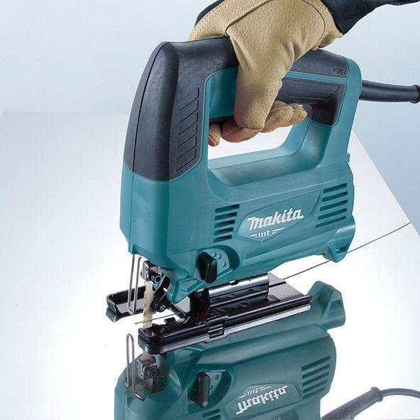 Sierra Caladora 450w Makita M4301g-2