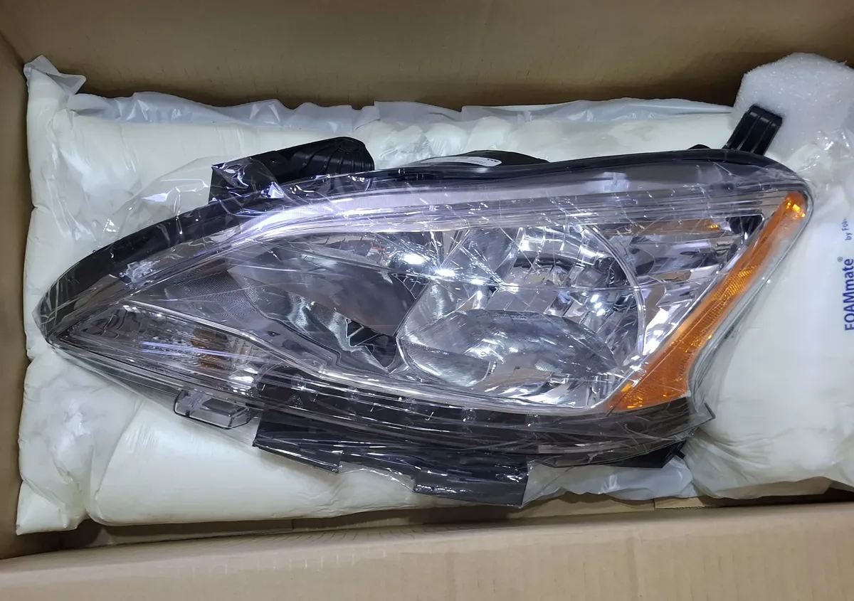 Optico Delantero Izquierdo Nissan Sentra 2012-2016-2