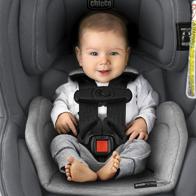 Silla de Auto Convertible Chicco Nextfit Cleartex-9