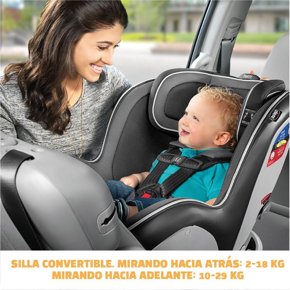 Silla de Auto Convertible Chicco Nextfit Zip Carbon-1