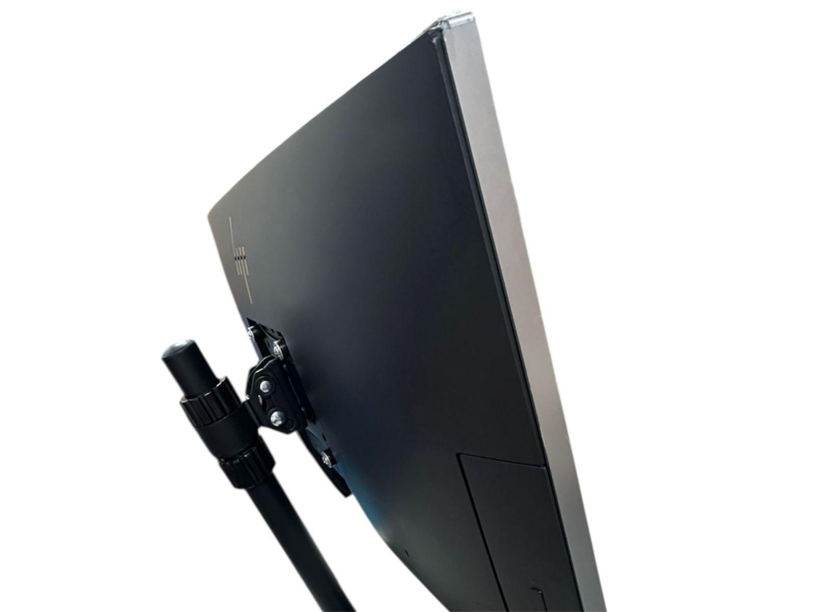 All in One HP EliteOne 800 G3 23,8 i7-7700, 8GB, 256GB  GRADO B-6