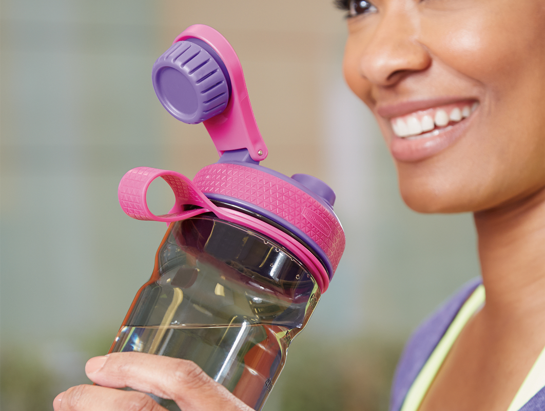 Botella Shaker Tritan Rubbermaid 900ml-3