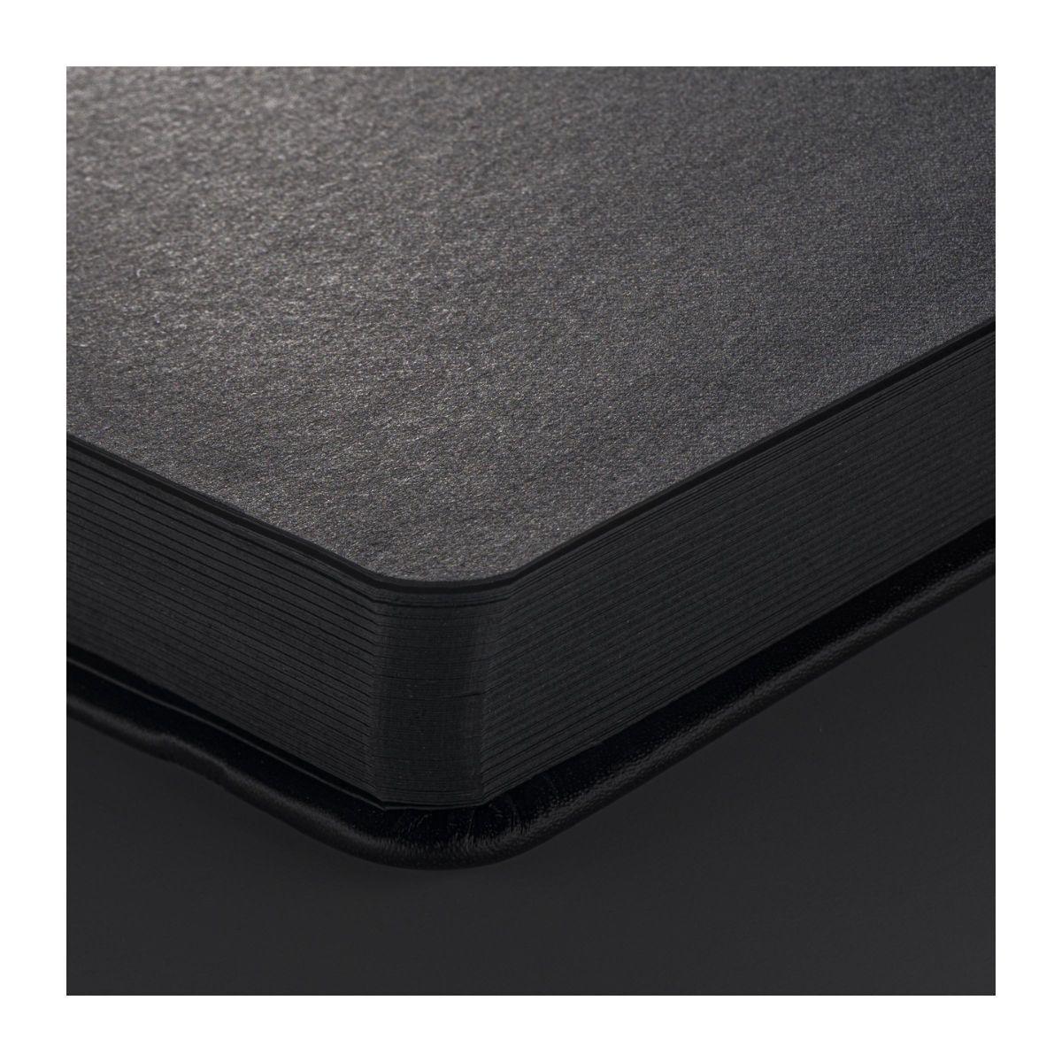 Libreta Sakura 21x13cm 140gr 80 Hojas Negras-3