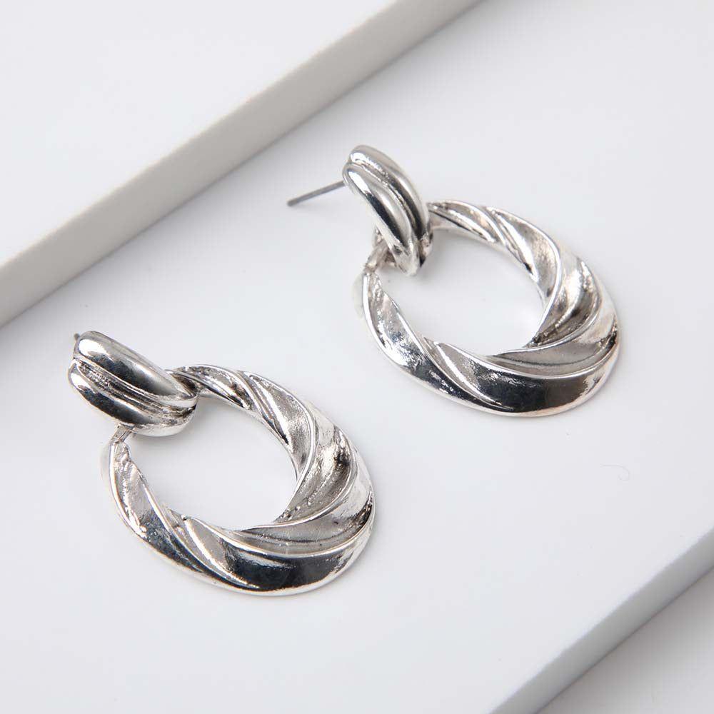 Aros Mediano Hibisco Plateado Humana-0