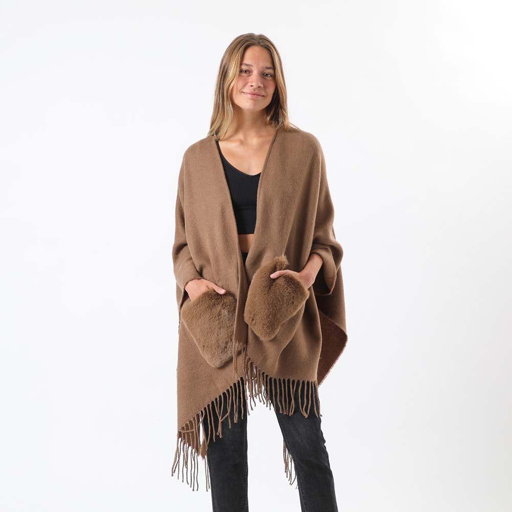 Poncho Fury Café Humana-0