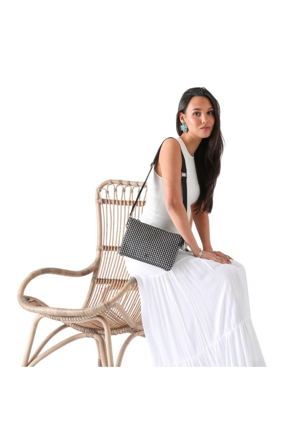 Cartera Bandolera Rena Negro Humana-4