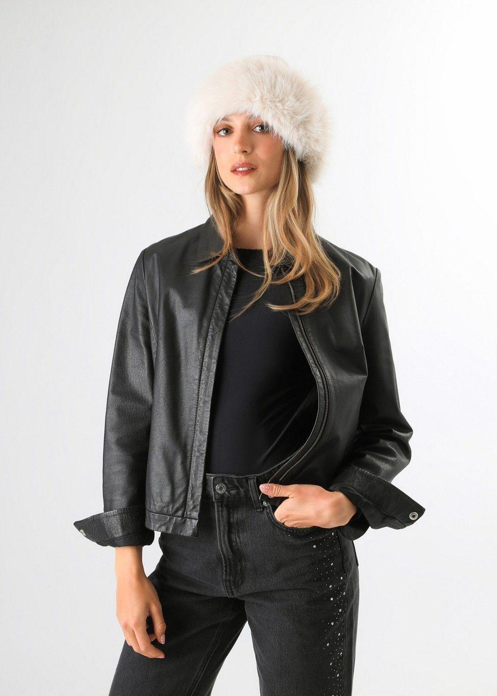 Gorro Mike Ivory Humana-0