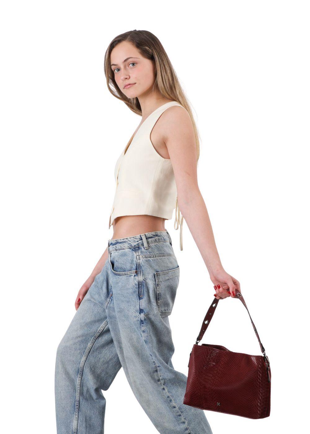 Cartera Bandolera Flora Ecocuero burdeo ojetillos Humana-4