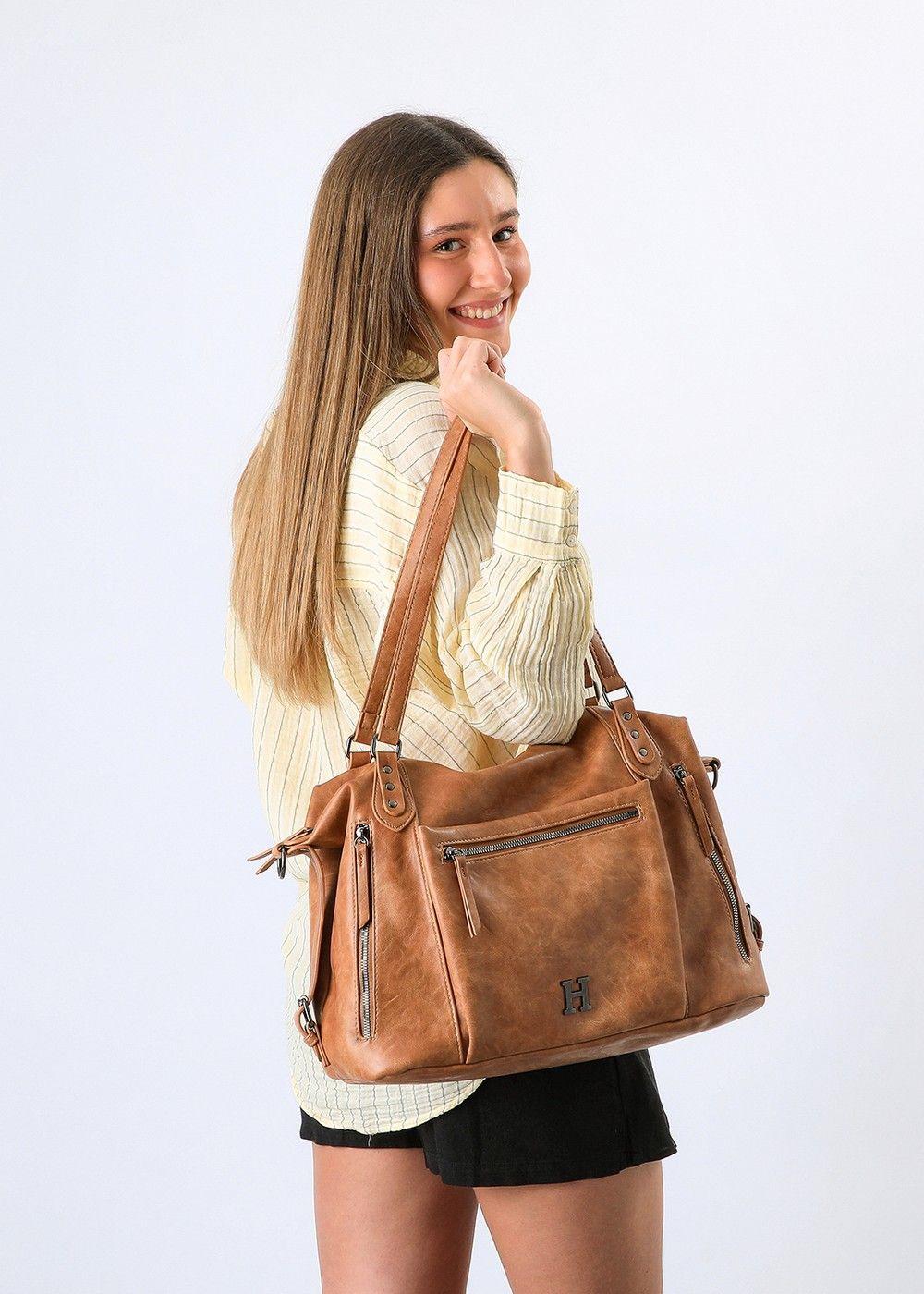Cartera Hombro Vittoria Camel Humana-4