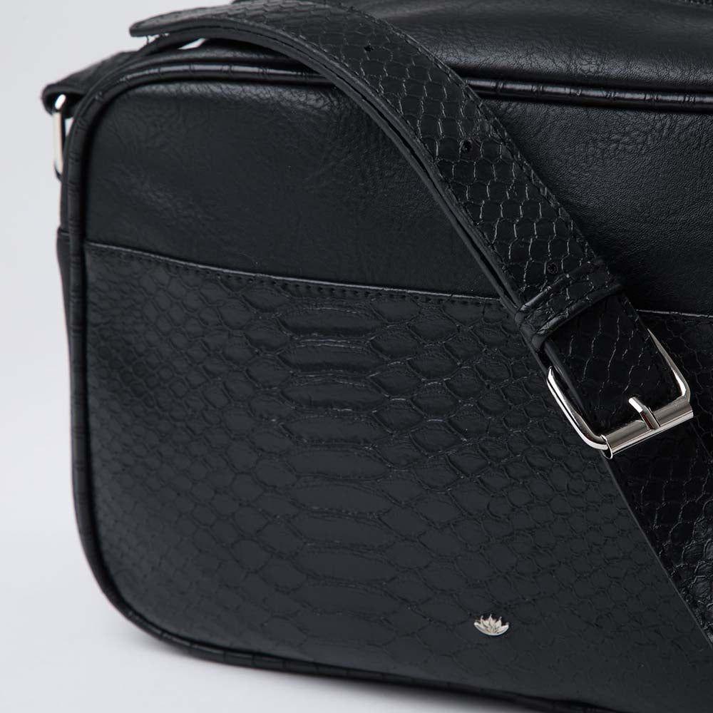 Cartera Cruzada Gilli Negra i-D-2