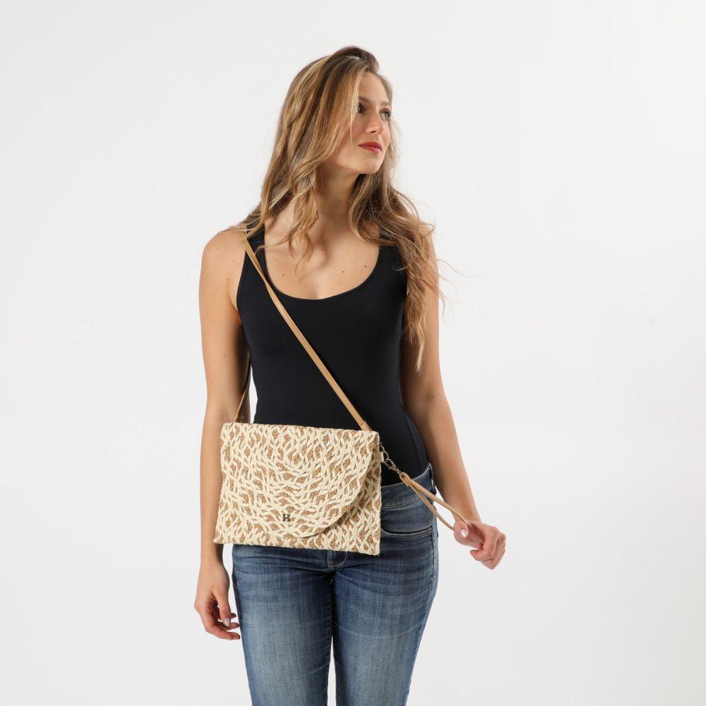 Cartera Hombro Lap Beige Humana-3