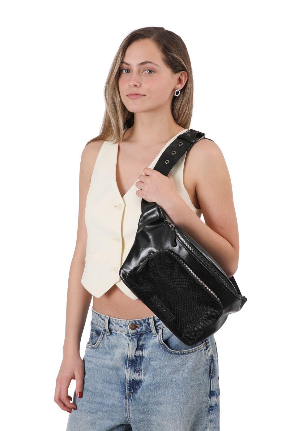 Banano Edit Ecocuero negro Humana-4