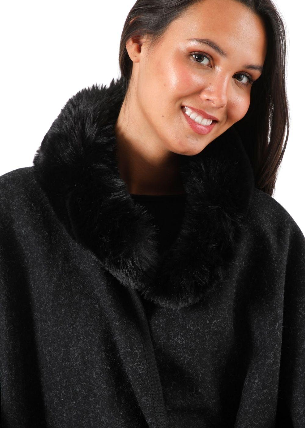 Poncho Mirna Negro Humana-2