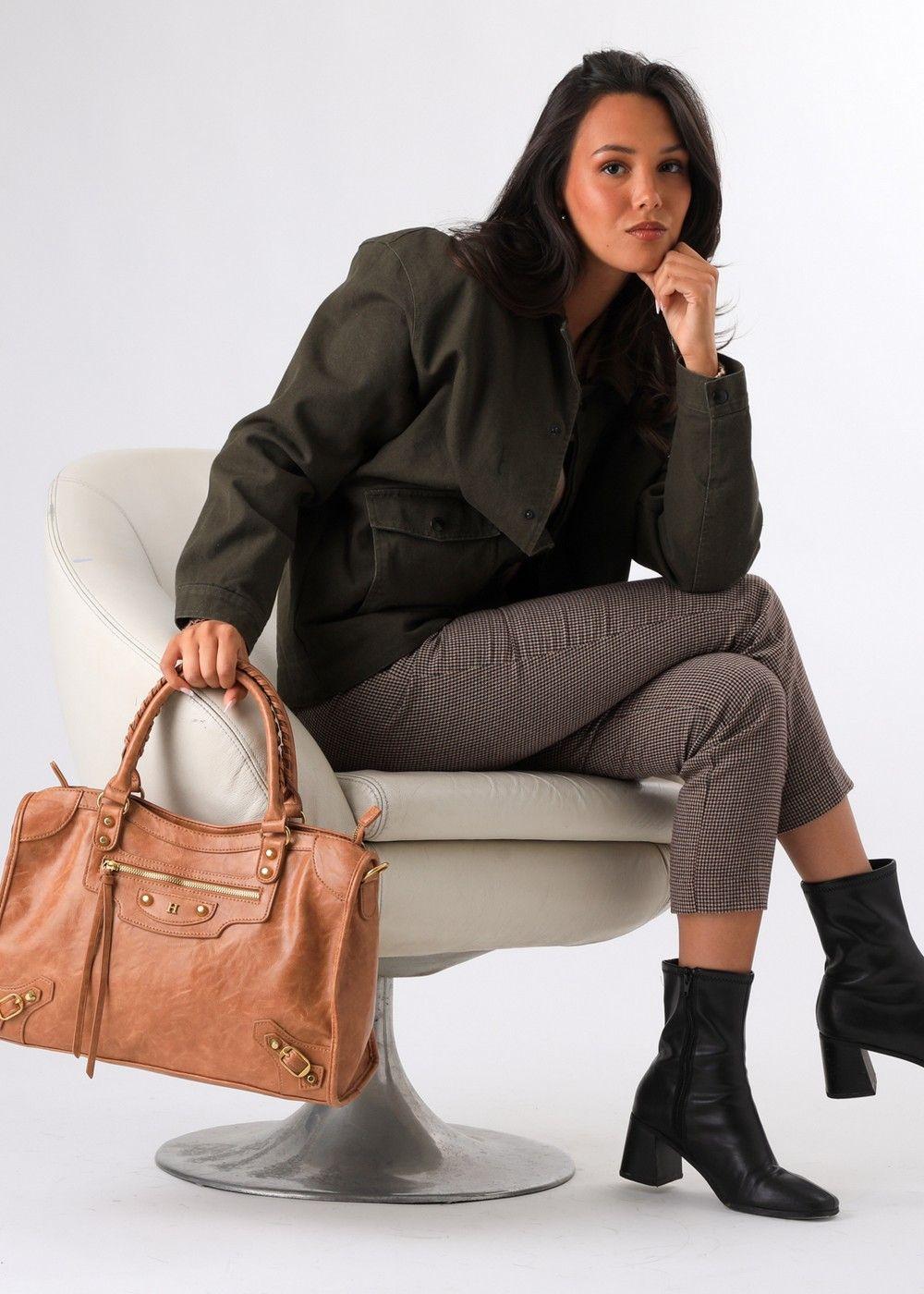 Cartera Hombro Coco Camel Humana-2