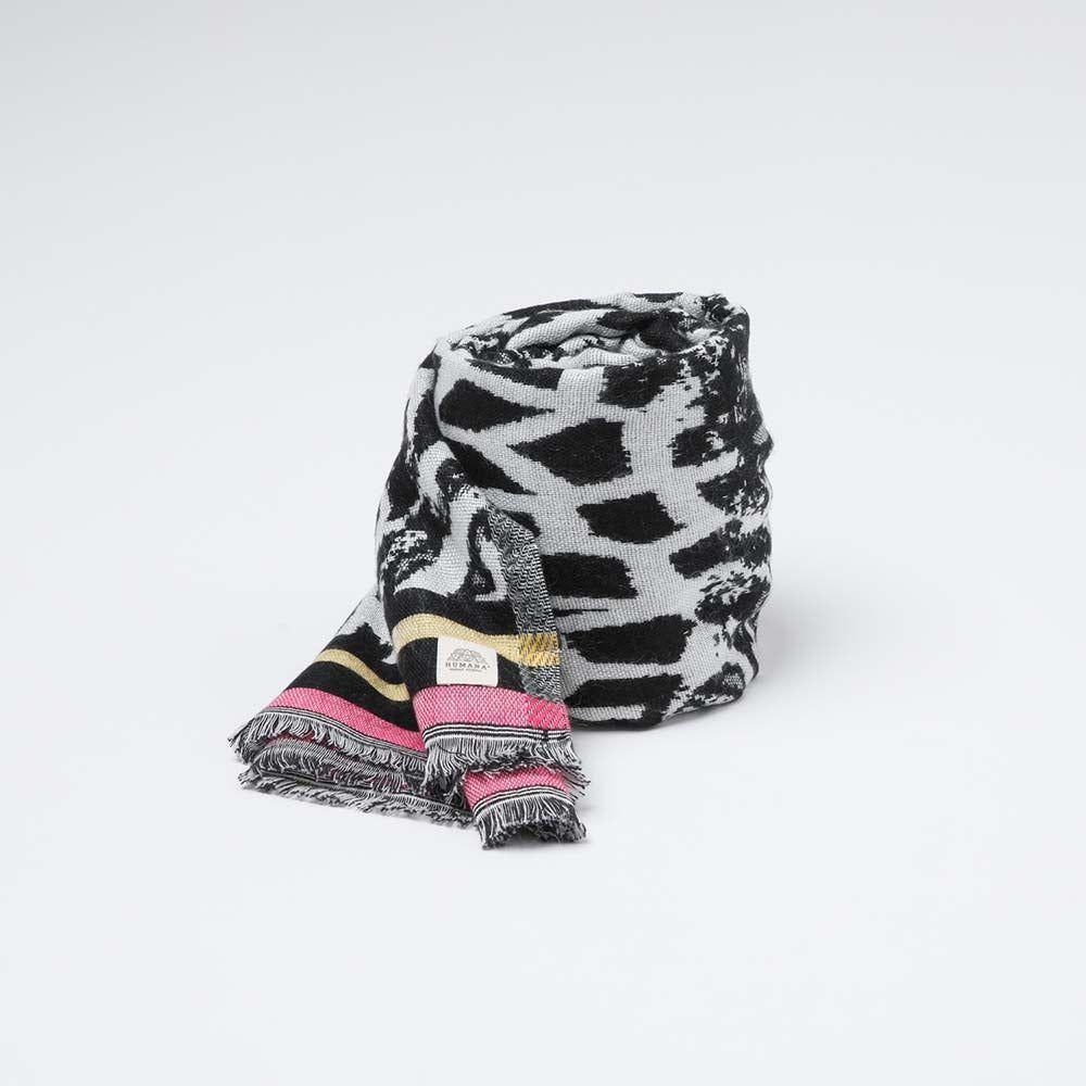 Pañuelo Jacquard Vicar 3171 Negro Humana-1