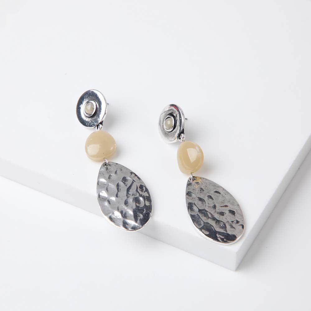 Aros Largo Plumeria Beige Humana-0
