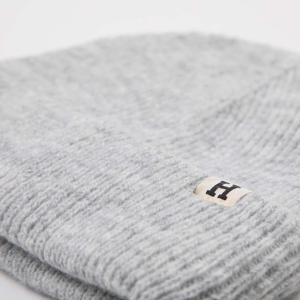 Gorro Melange Gris Humana-1
