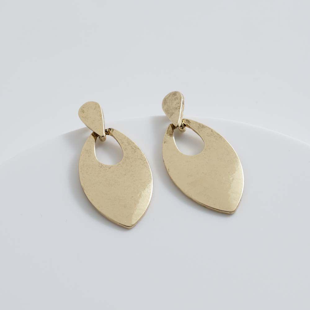 Aros Mediano Dorado Gota Humana-0