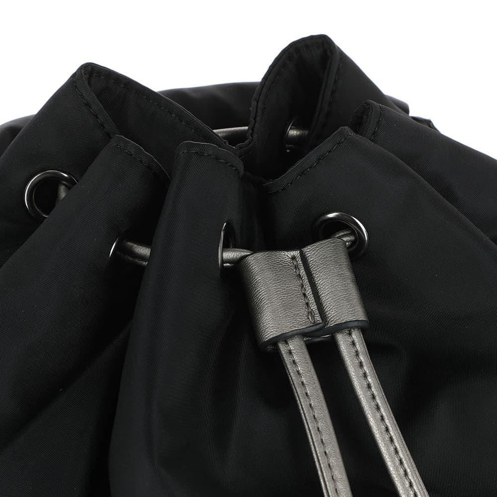 Mochila Acolchada Negra Humana-2