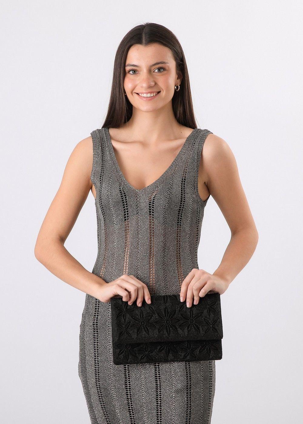 Cartera Clutch Gretta Black Humana-3