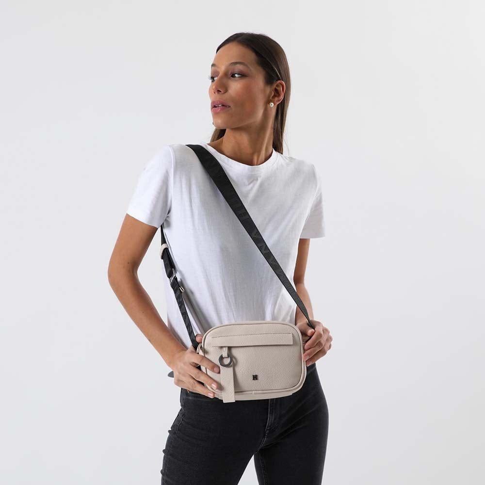 Cartera Cruzada Akira Beige Humana-4