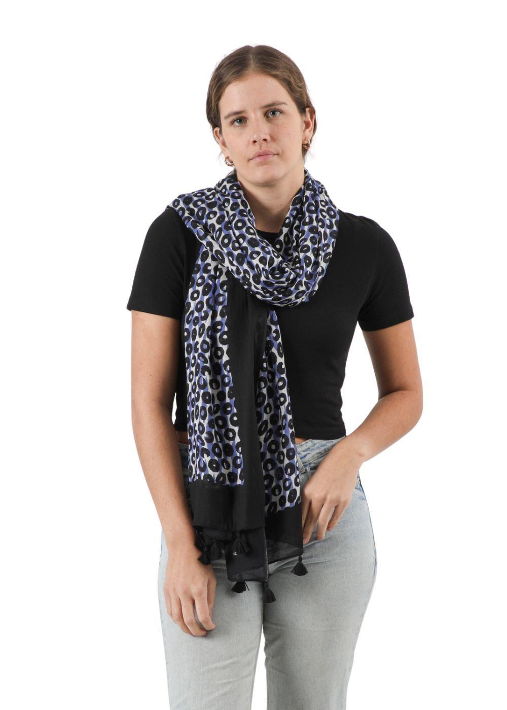 Pañuelo Estampado Aloe Negro Humana-2